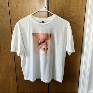 Ariana Grande sweetener tee